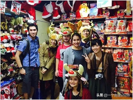 日本这家low到爆的杂货店,如何做到年入70亿,全球连开334家!