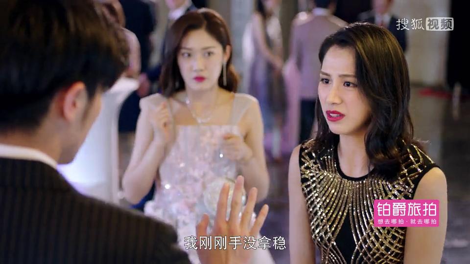 网友:凌氏诈骗集团又上线啦!8错,就是这个熟悉的调调