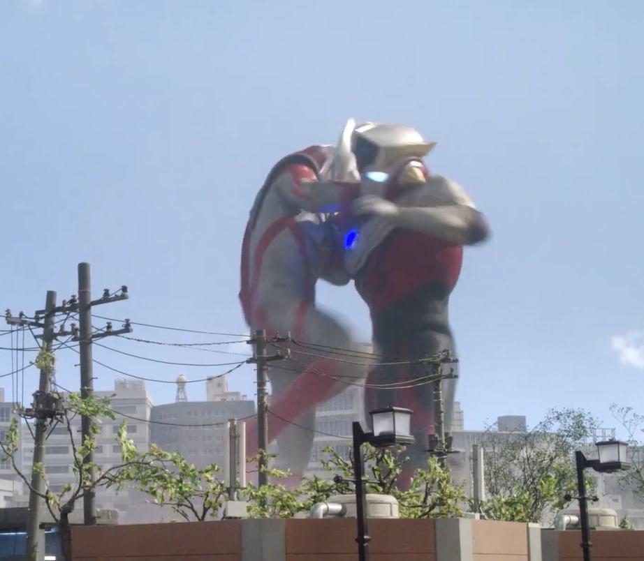 泰迦对战托雷基亚,泰迦的开挂形态