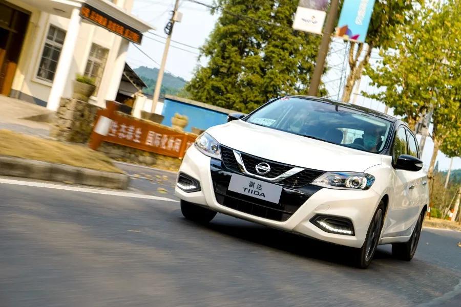 日产骐达试驾:新款上市增配喜人,家用很实在