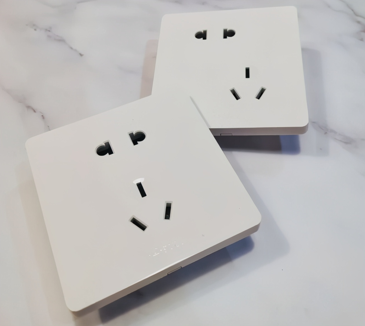 大家装修都买什么开关插座,装修用插座开关选择