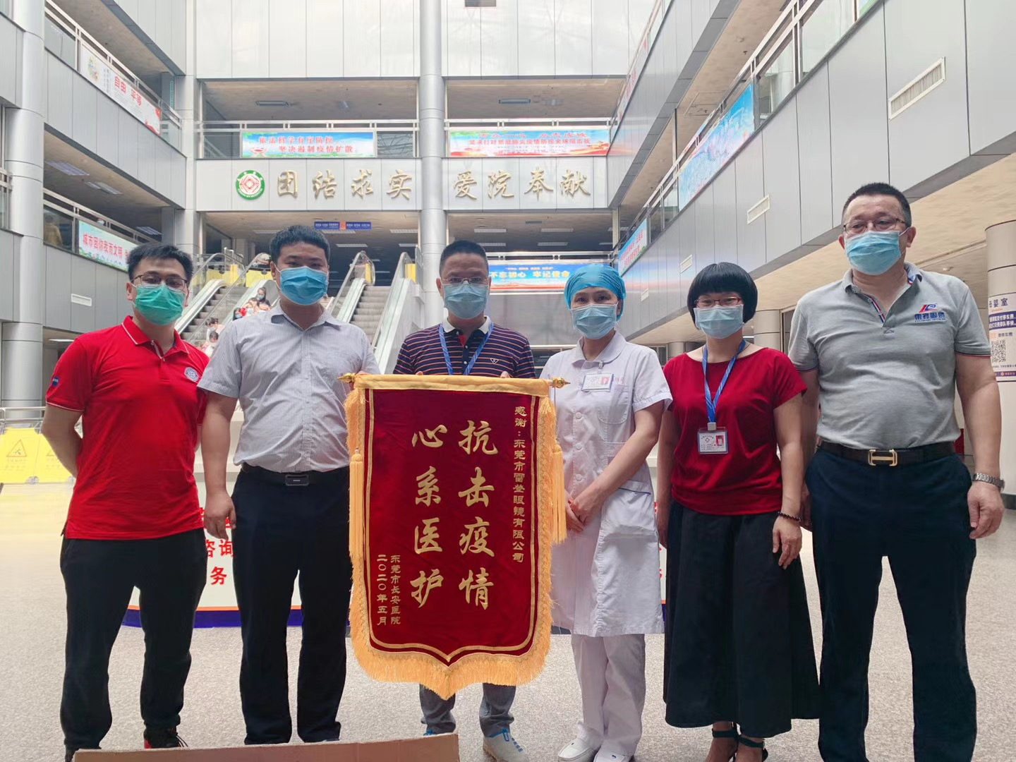 闆锋湅闀滅墖,闆风櫥鐪奸暅闀滅墖