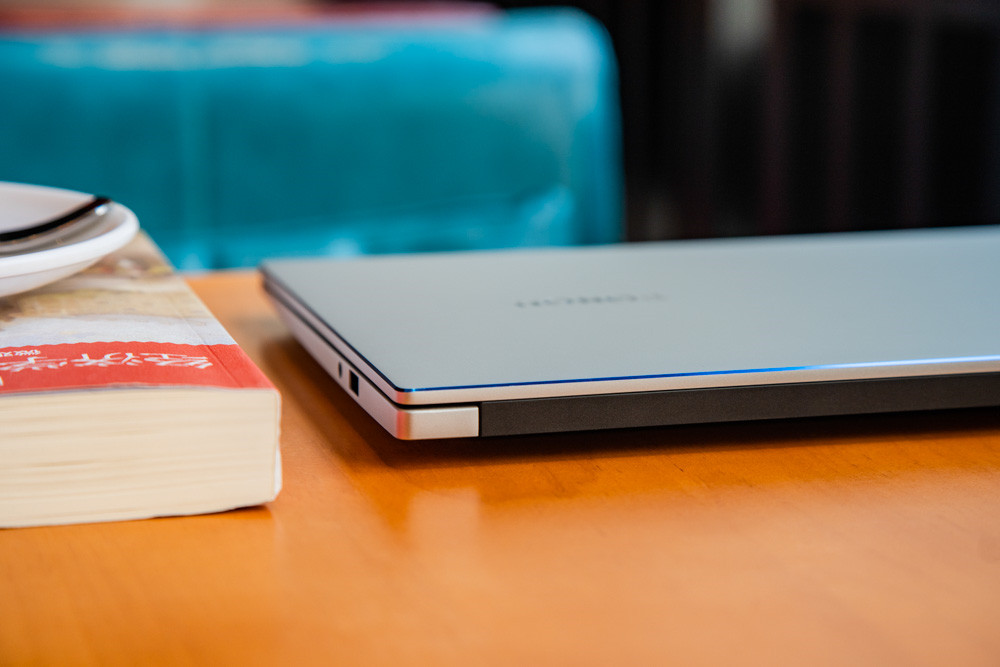 荣耀笔记本电脑magicbook14,magicbook15和14哪个值得入手