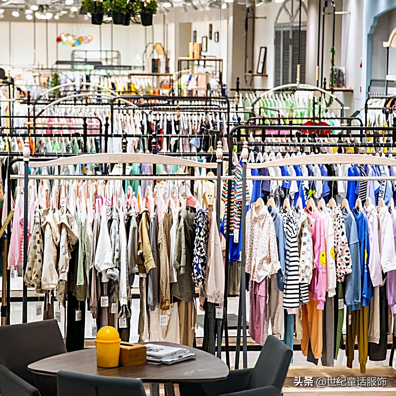 乐山童装加盟店10大品牌免费铺货,贵阳童装加盟店10大品牌免费铺货