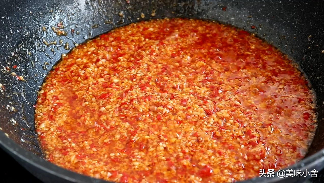 蒜蓉辣椒酱蒜和辣椒的比例,简单家常蒜蓉辣椒酱的正宗做法