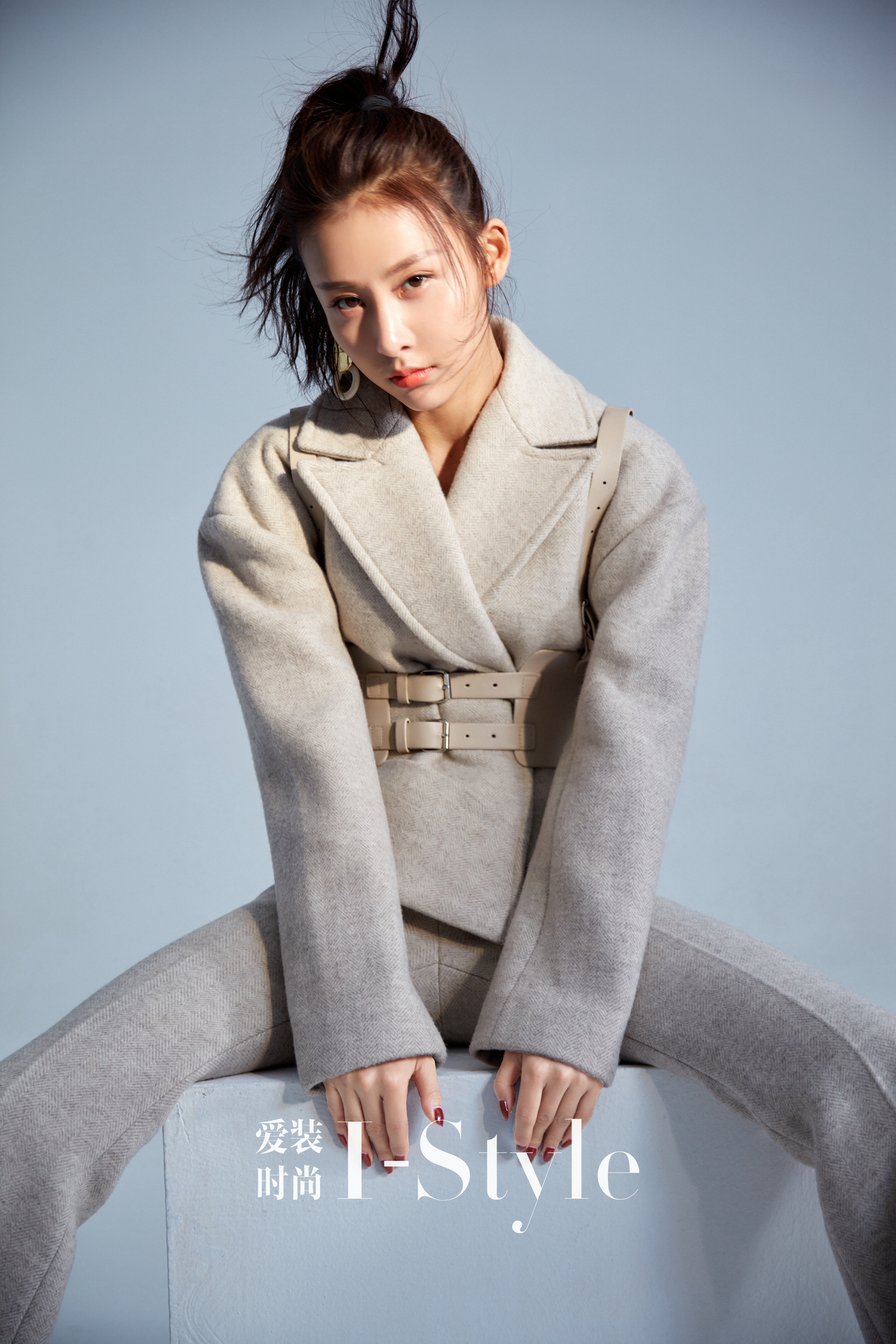 贾清穿衣搭配图,贾青穿复古连衣裙