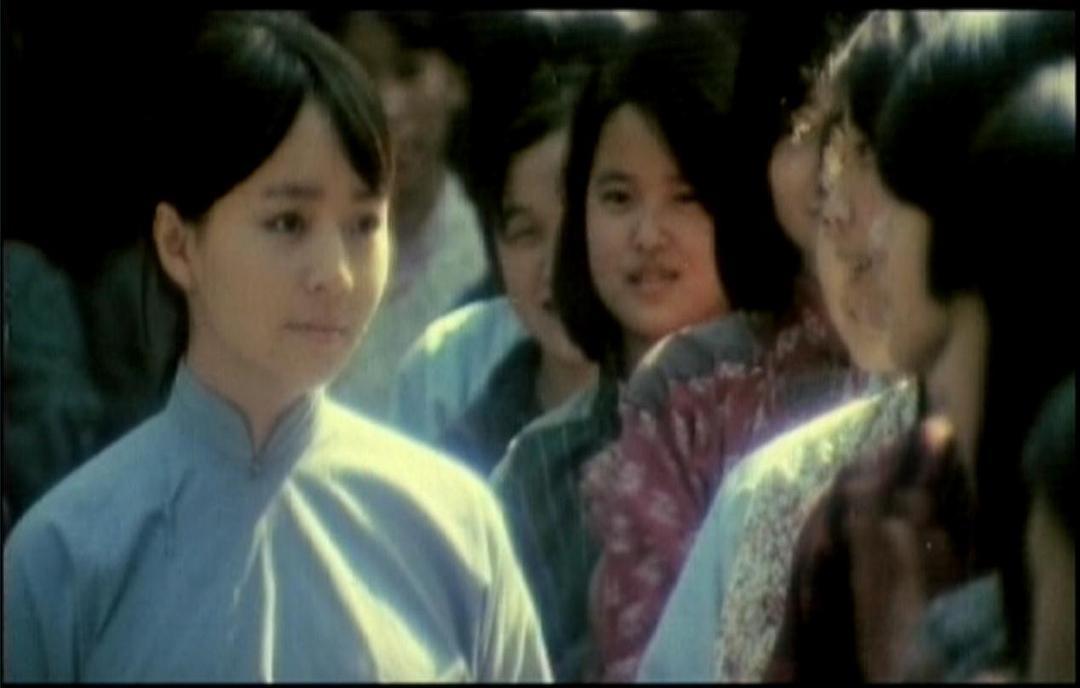 月牙儿女孩,月牙儿小女孩