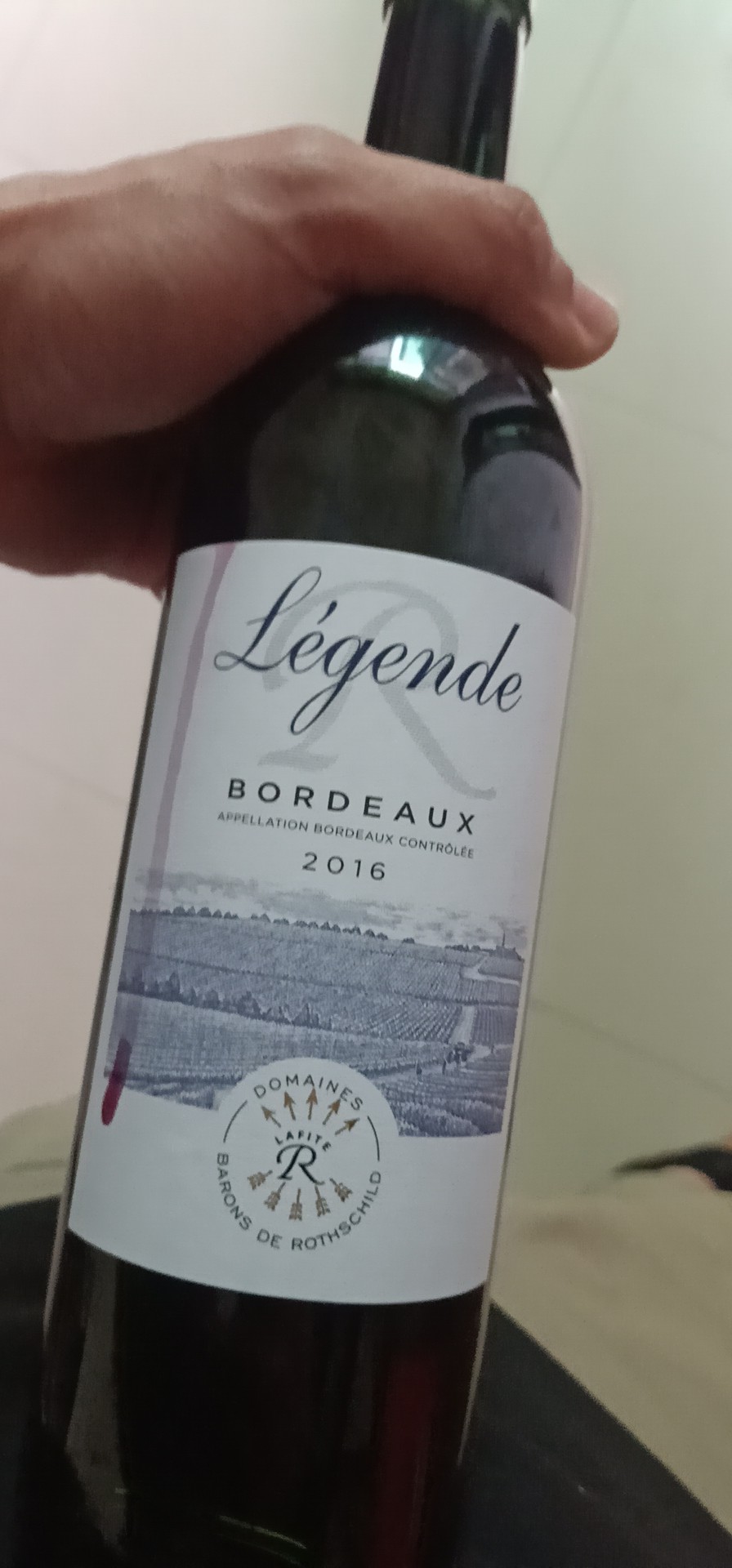 多少钱的拉菲才算真拉菲,传奇拉菲是正品法国拉菲吗