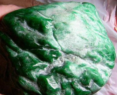 铁龙生翡翠贵吗,铁龙生翡翠白菜