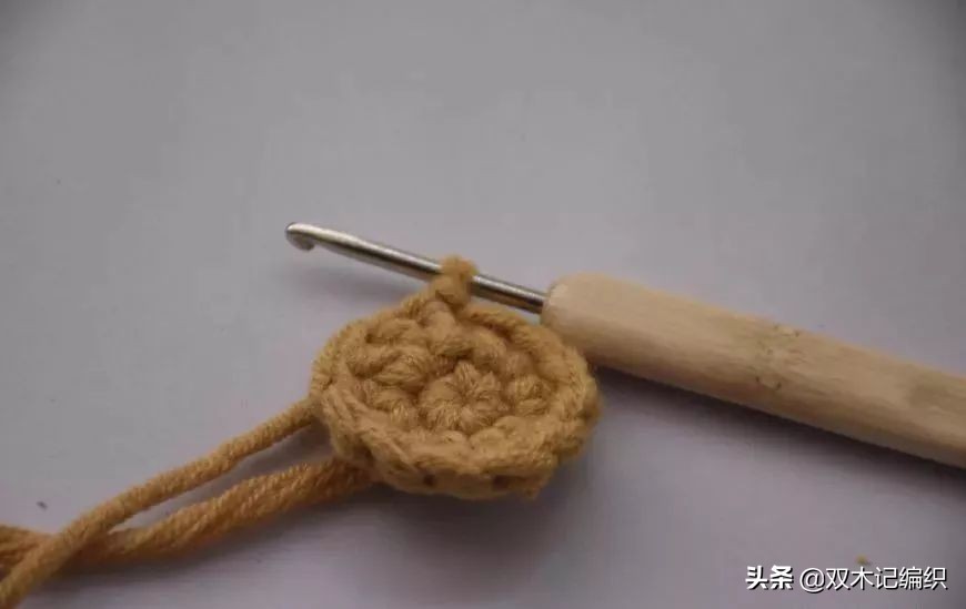 冬天到了怎么织帽子,自己织的太阳帽