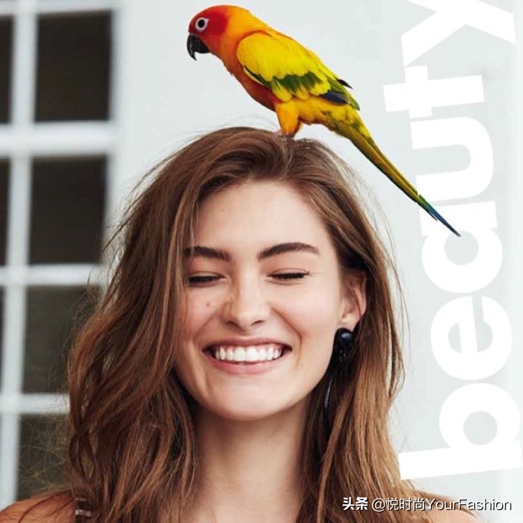 vogue红毯何穗,vogue红毯造型何穗