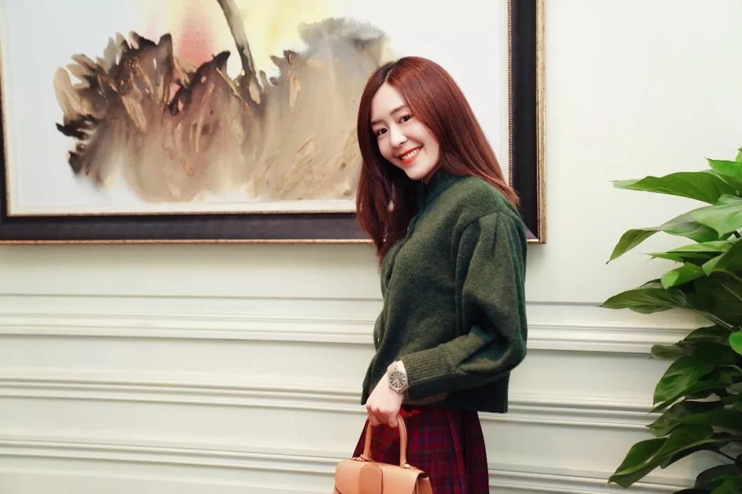 穿搭||把梅花戴上手腕，将魅力藏进时间