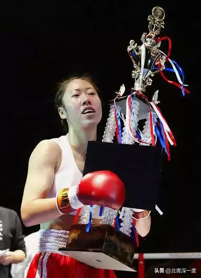 中国女将击倒世界冠军,中国女拳手惨败