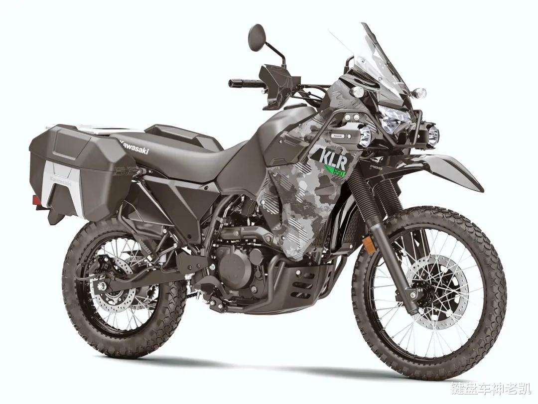 川崎发布2022款KLR650,“异兽不够硬”的欠缺得到弥补