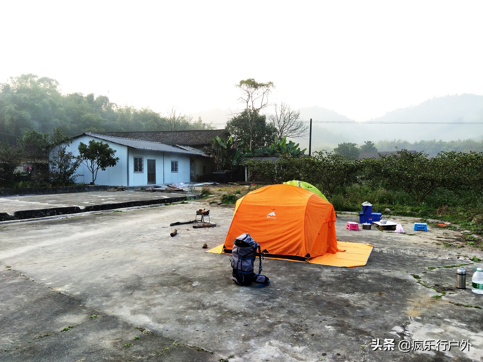 广东废弃的溶洞野温泉,野温泉广东