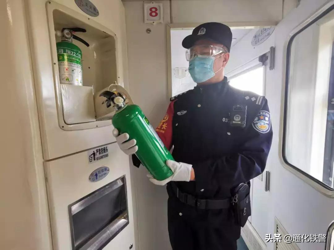 寻找最美基层民警6年事迹,寻找最美基层民警微爱之光