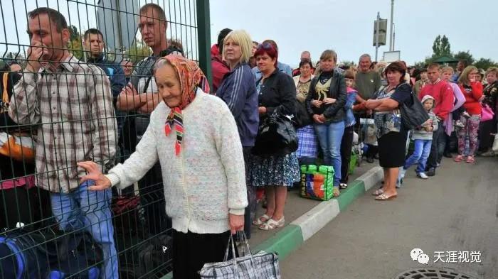 忍不了！奥巴马“指鼻怒批”特朗普，无意间说出疫情真相