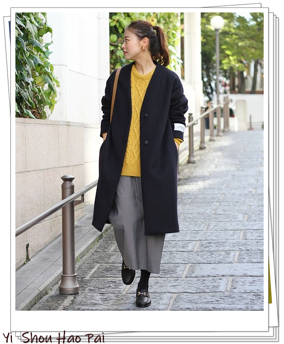 大衣没有领子怎么搭配,大衣领子没有型怎么定型