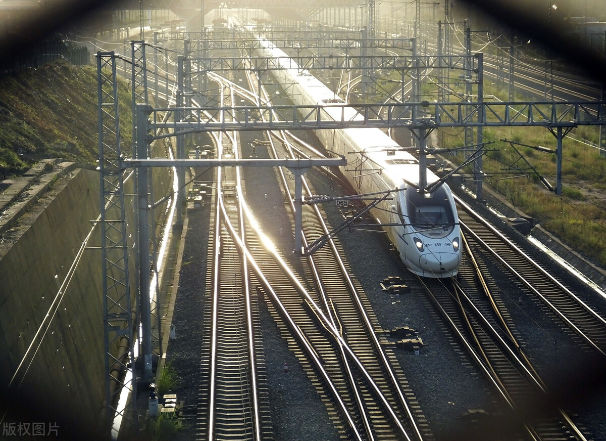 这才是中国高铁的真正优势,从技术落后到全球领先