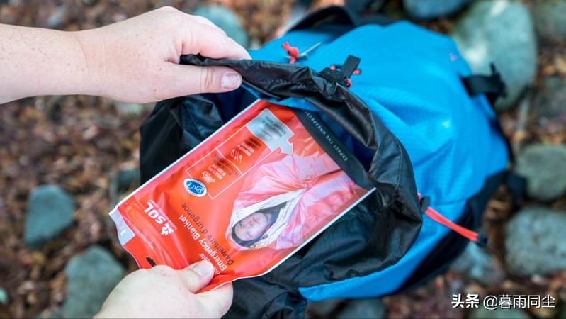 户外运动十大必备清单,户外必备的10大装备