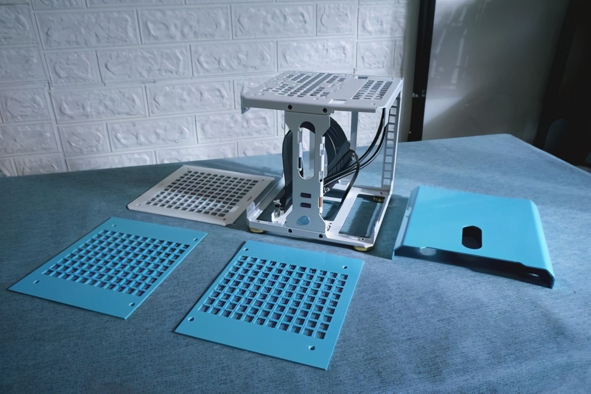 哪款itx机箱最小,能装atx电源的最小的itx机箱