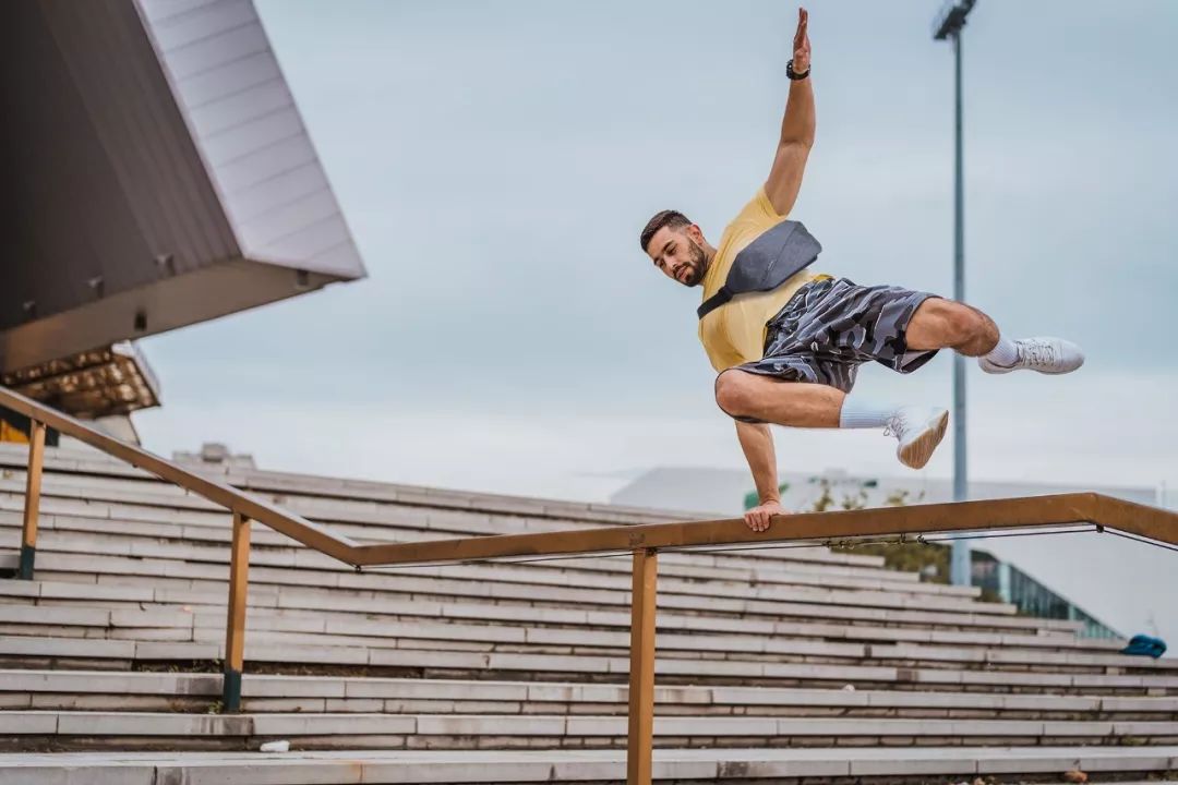 轻装出行包包,轻装美式包包