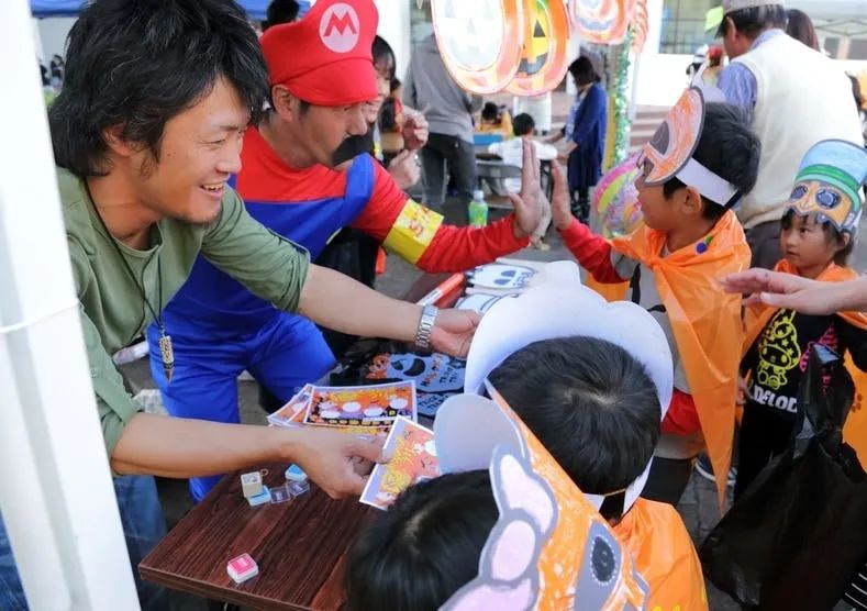 “警惕涩谷”！潮流圣地是如何变成“日本之耻”的？