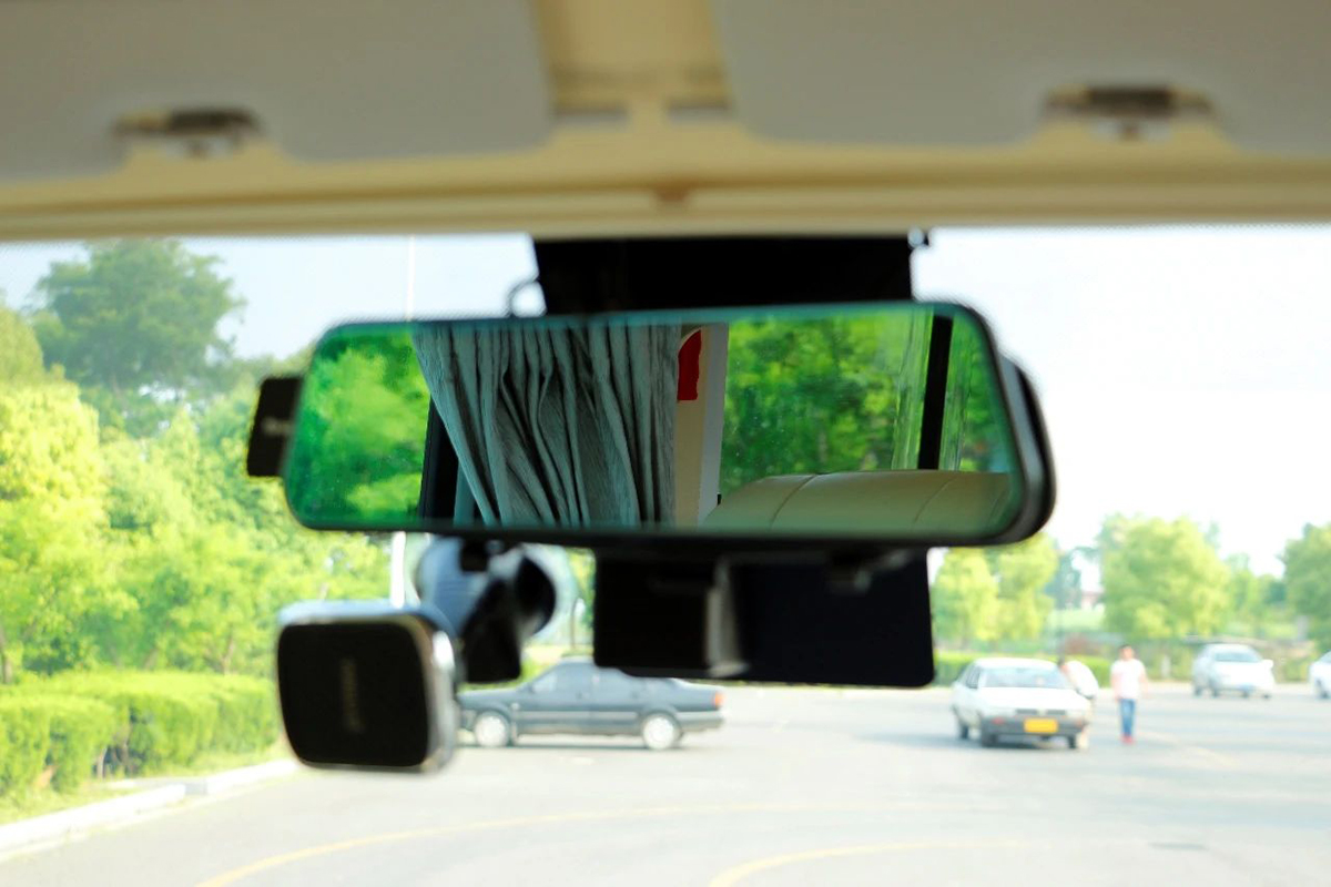 卫航定制版b型房车,卫航房车最新款大通v90后双轮b型