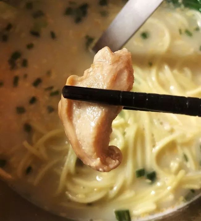 方便面条料包测评,泡面测评康师傅红烧牛肉面