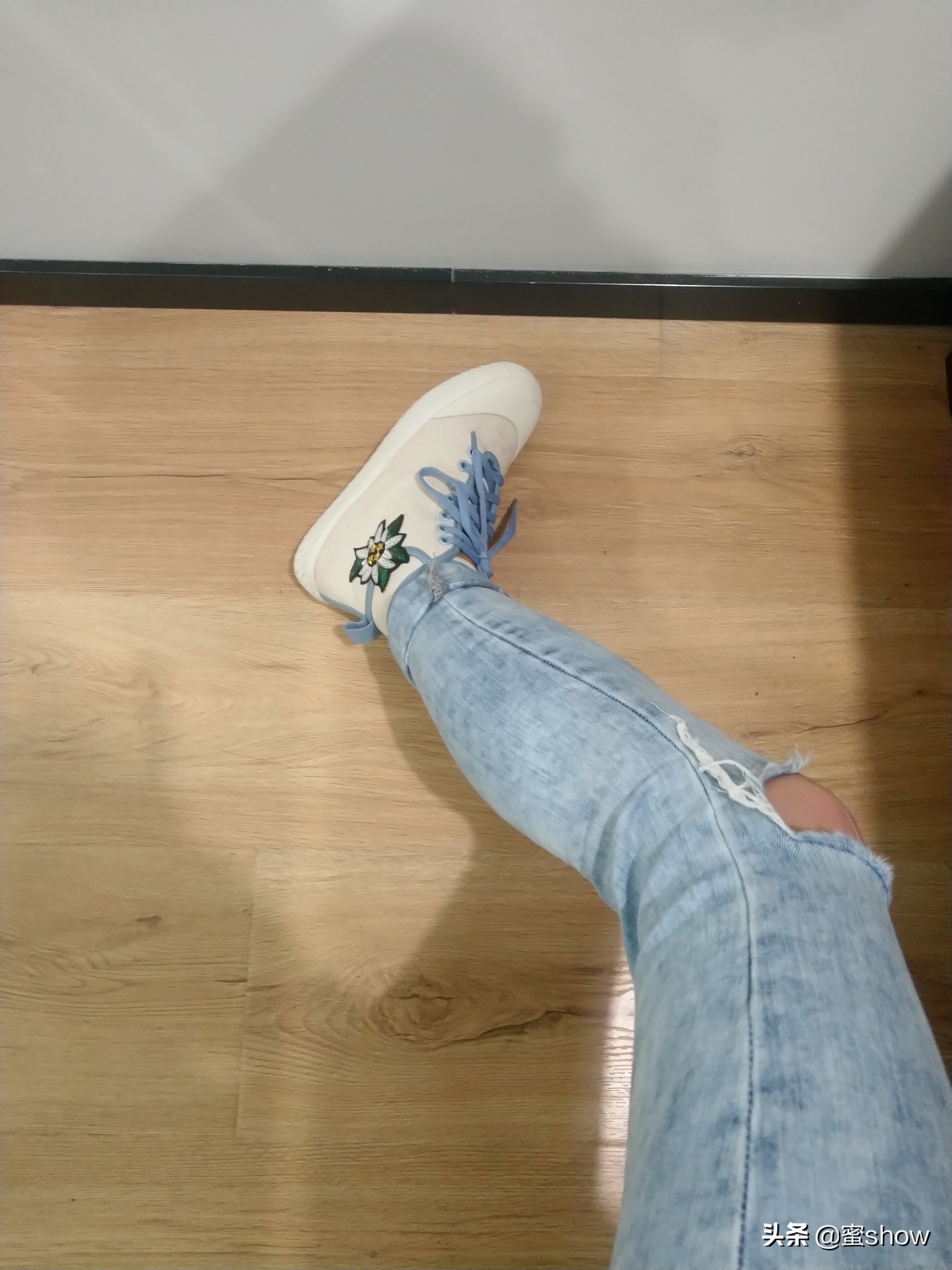 防磨脚最好的高跟鞋,怎么选高跟鞋不磨脚不累脚