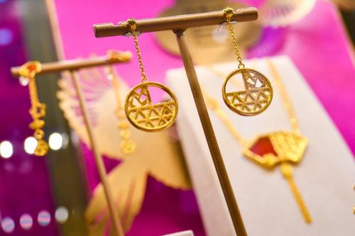 最新老庙珠宝展柜,老庙珠宝2024新款