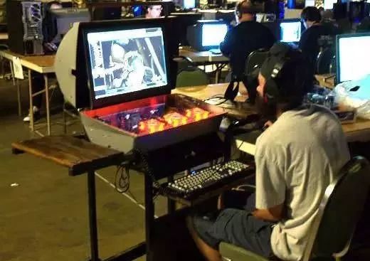 烧烤圈：烧烤店未来挣钱的商业模式｜跨界，你的机会