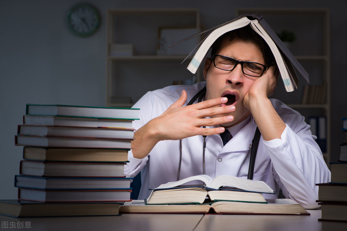 如何停止精神内耗心理学,心理学经常胡思乱想是高内耗行为