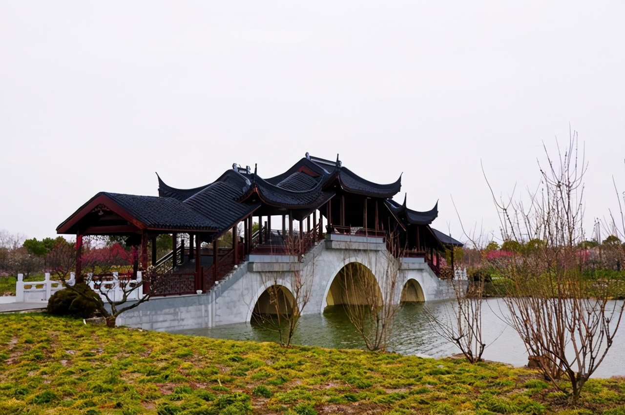 妙不可言令人拍案叫绝的对联,看似精妙绝伦的对联