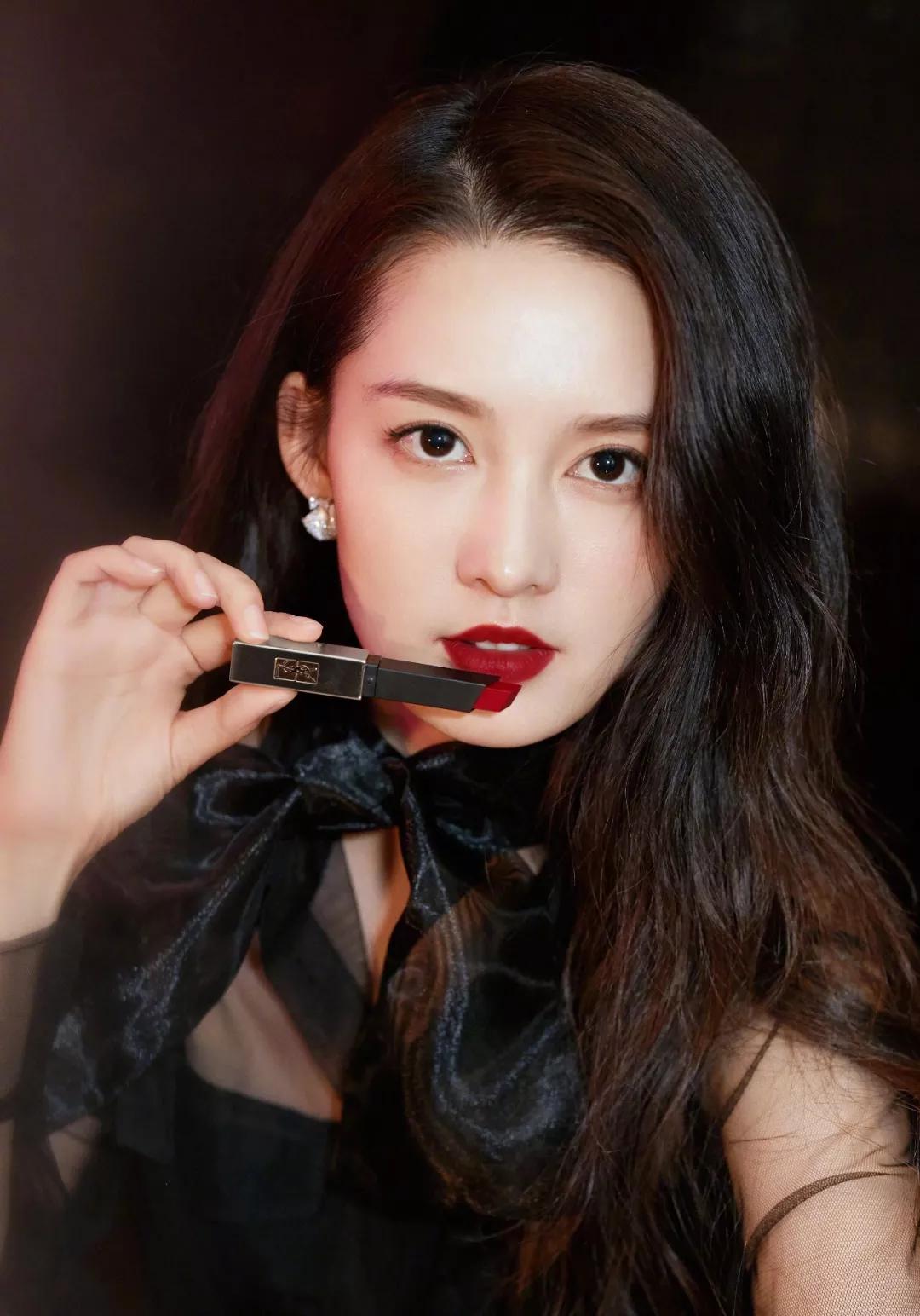 秋冬必备的雾面哑光口红，易烊千玺为你选好了