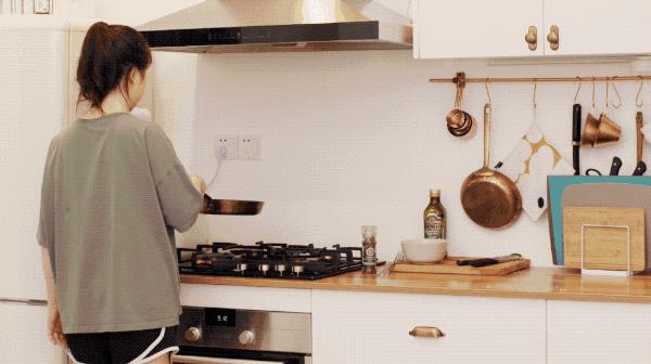 家具不要买太多极简生活,家具都是捡来的