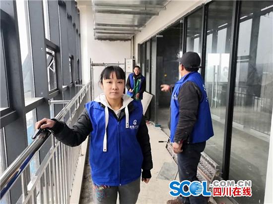 四川眉山的姑娘白手起家,四川80后打工妹回乡创业