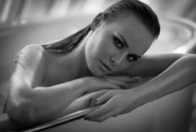 人体,一种诱惑!当摄影呈现出一种纯粹的人体之美!