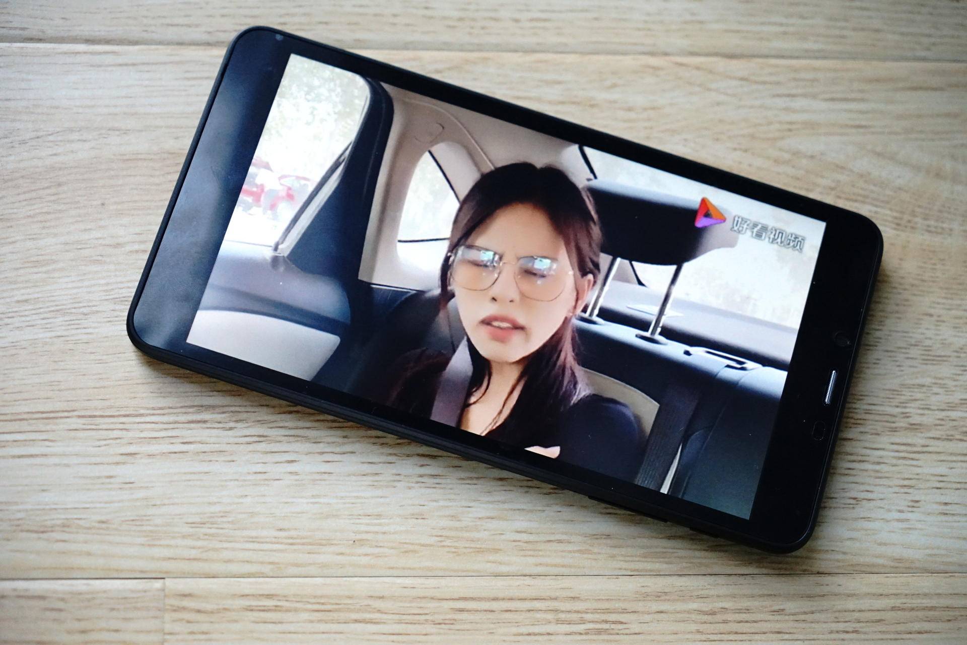 酷比魔方iplay7t7开箱,酷比iplay40平板开箱体验