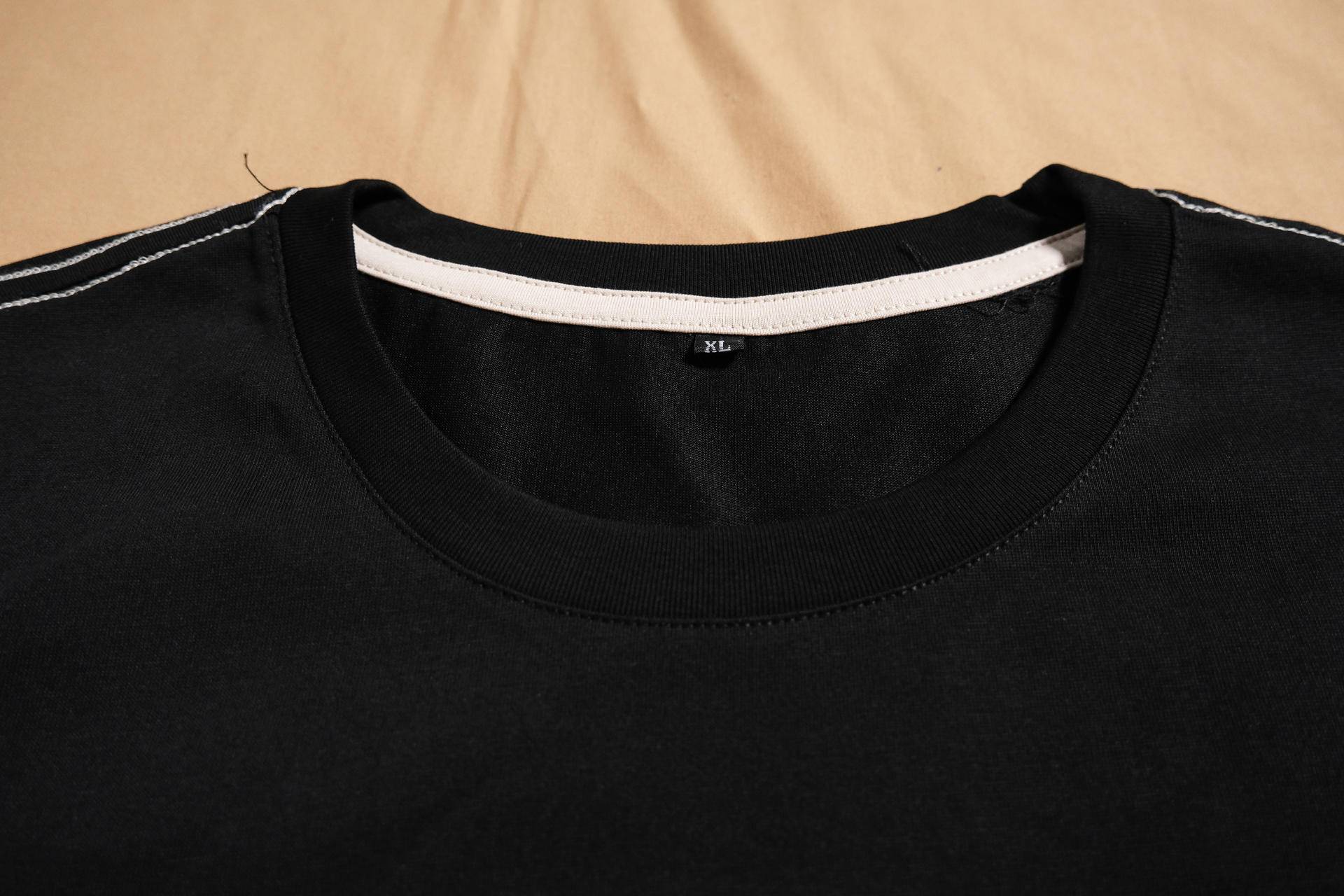 什么材质t恤适合夏天穿,夏季啥材质t恤凉快抗皱不缩水