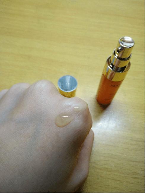 精华液的正确使用方法和禁忌,精华液的正确涂抹方法