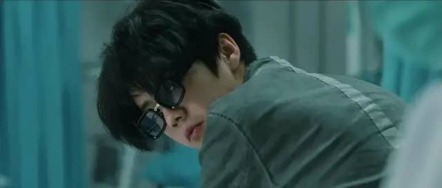 鹿晗赵彬彬评价,赵彬彬和鹿晗是什么关系