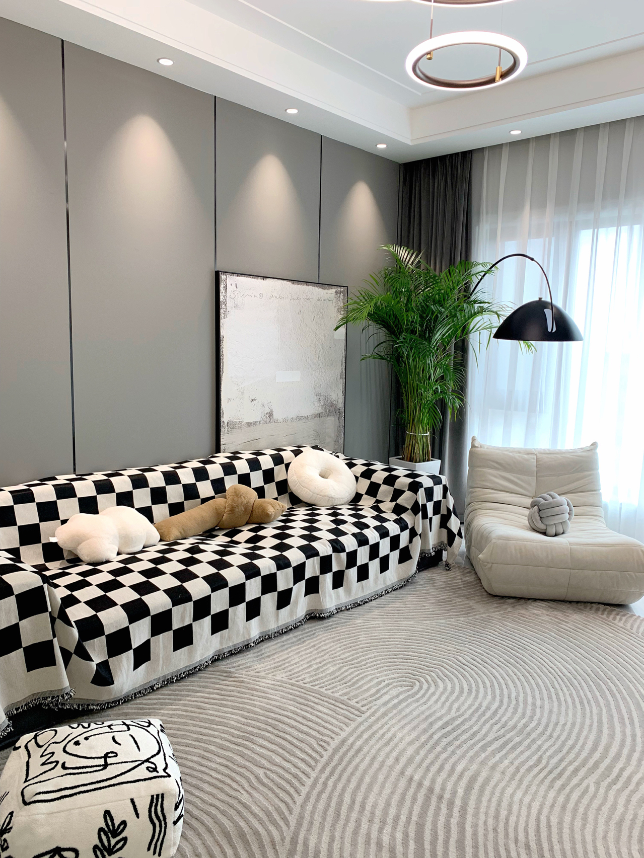 无沙发无茶几客厅设计,客厅极简无茶几设计