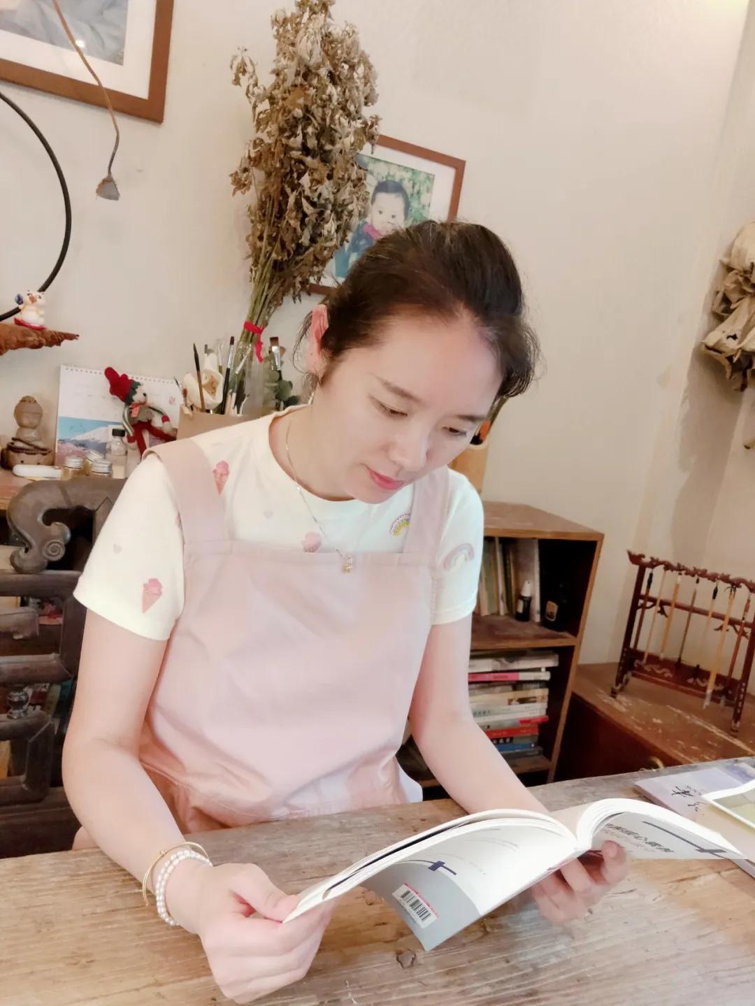 教师如何培养小学生的阅读能力,小学教师靠阅读成功