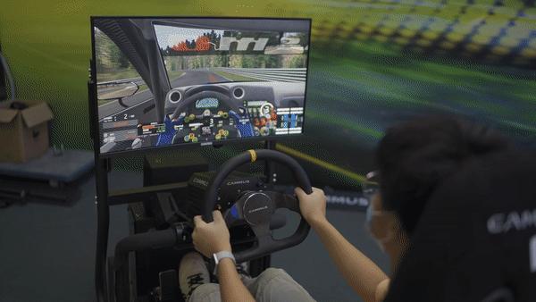 玩赛车、当赛车手真有这么贵吗？他们花2000块做到了