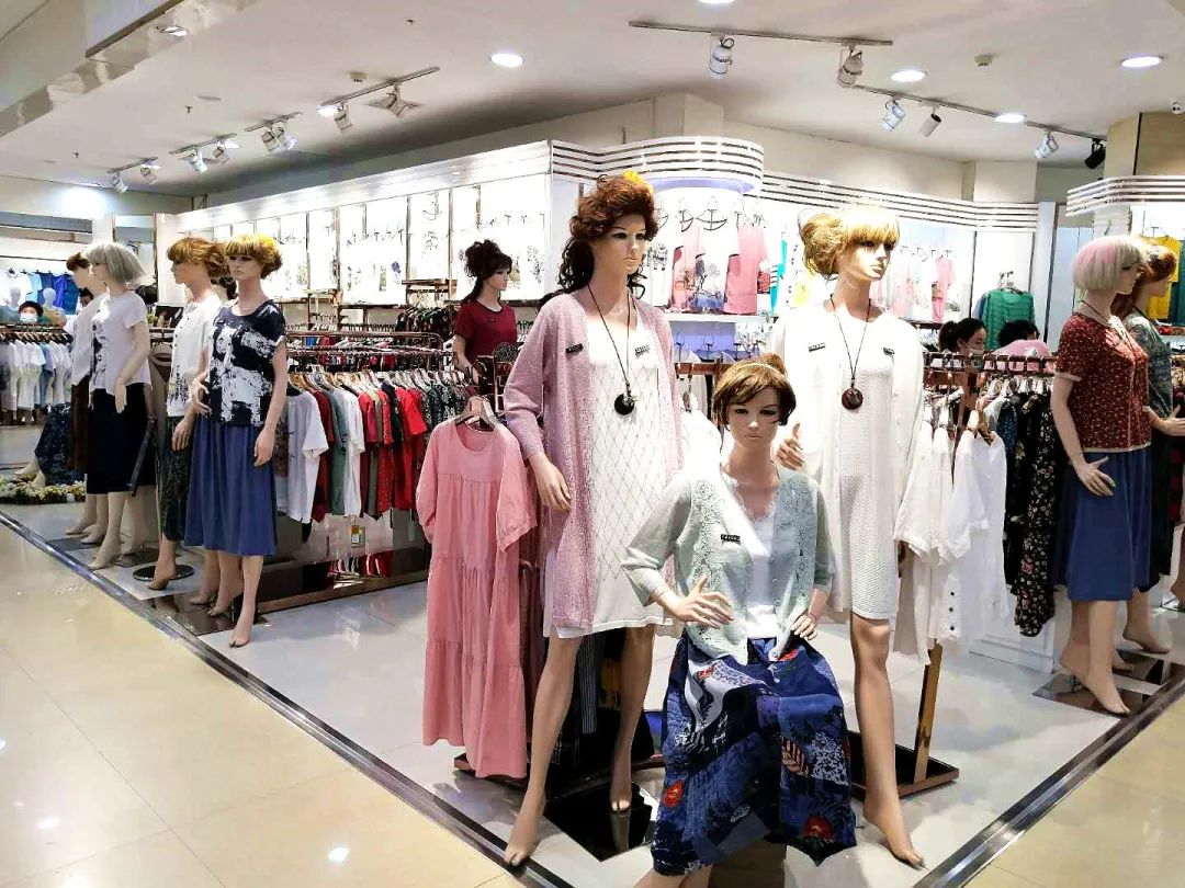 鍏竴鐧捐揣澶фゼ鏄ユ,鍏竴鐧捐揣澶фゼ搴楀簡