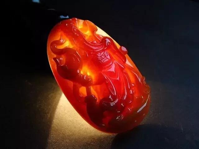 翡翠史上最有名的五件翡翠,翡翠十大色种介绍