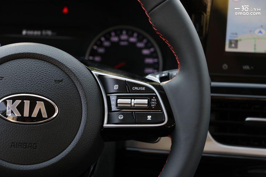 ix35现代2021款与起亚kx3傲跑,沉浸式体验起亚kx3傲跑潮流版