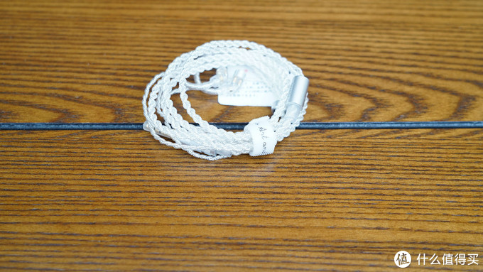 兴戈em2换什么耳塞,兴戈em3耳机评测