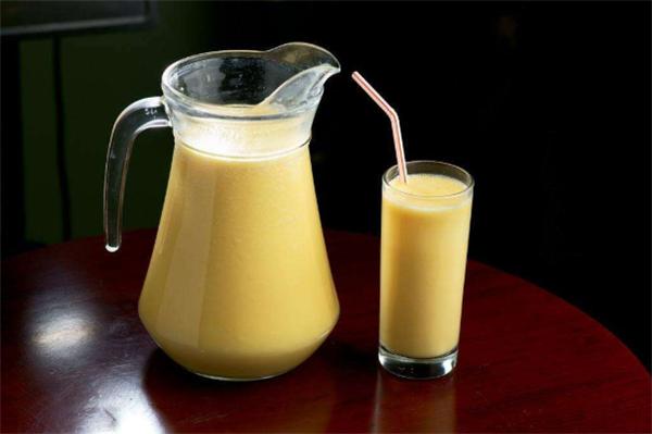 饮品店的玉米汁是怎么做的,六款做法简单又好喝的玉米汁
